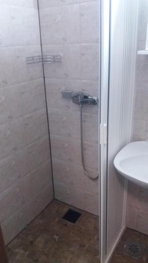 Restoran Sa Prenocistem Zitiste Hotel Bagian luar foto
